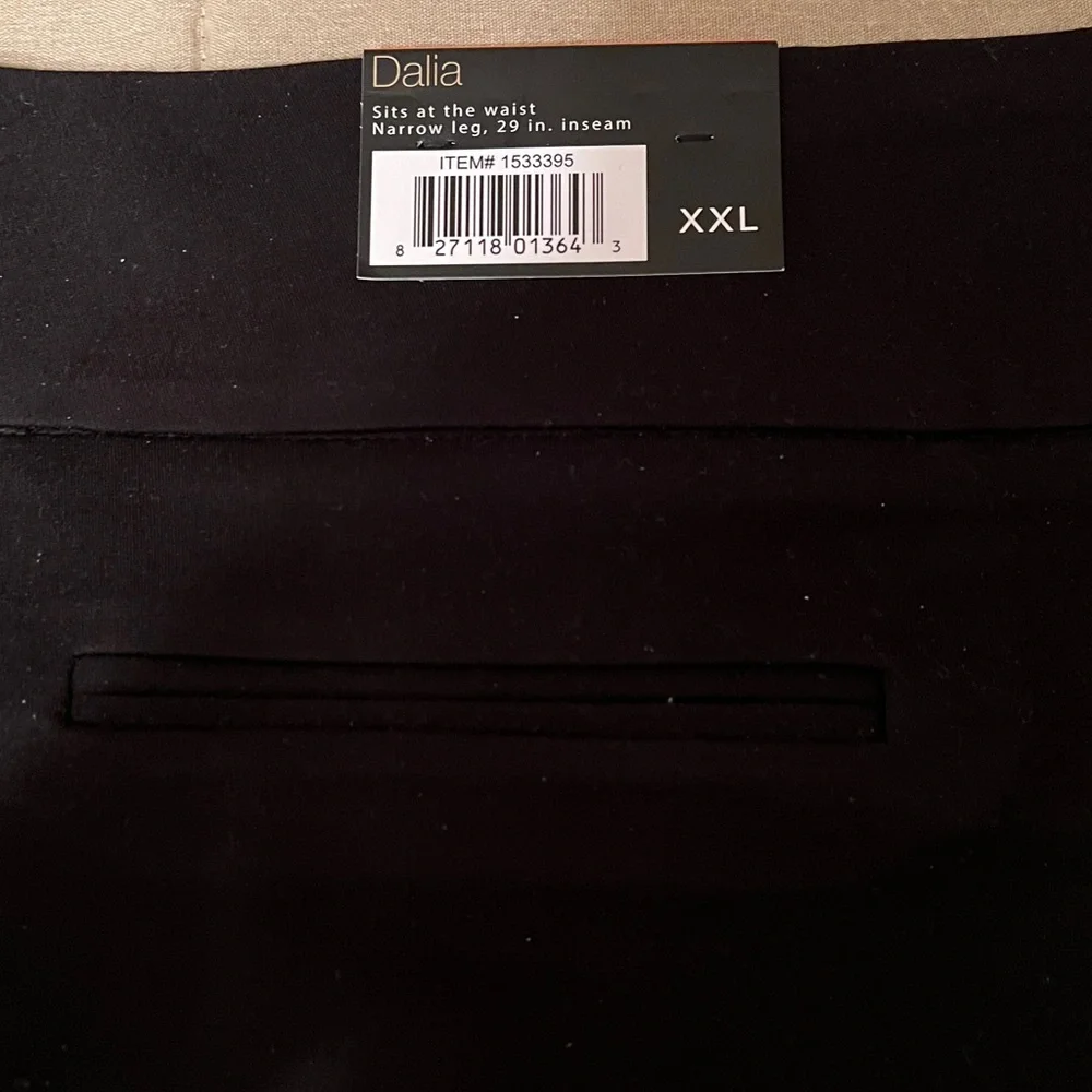 Dalia Black Tummy Control Pants - Picture 5 of 6